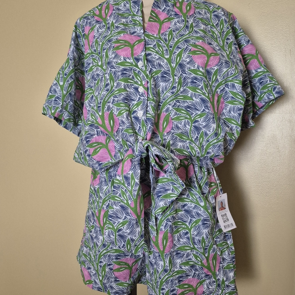 NWT Liberty & Justice Patterned Short Set, L